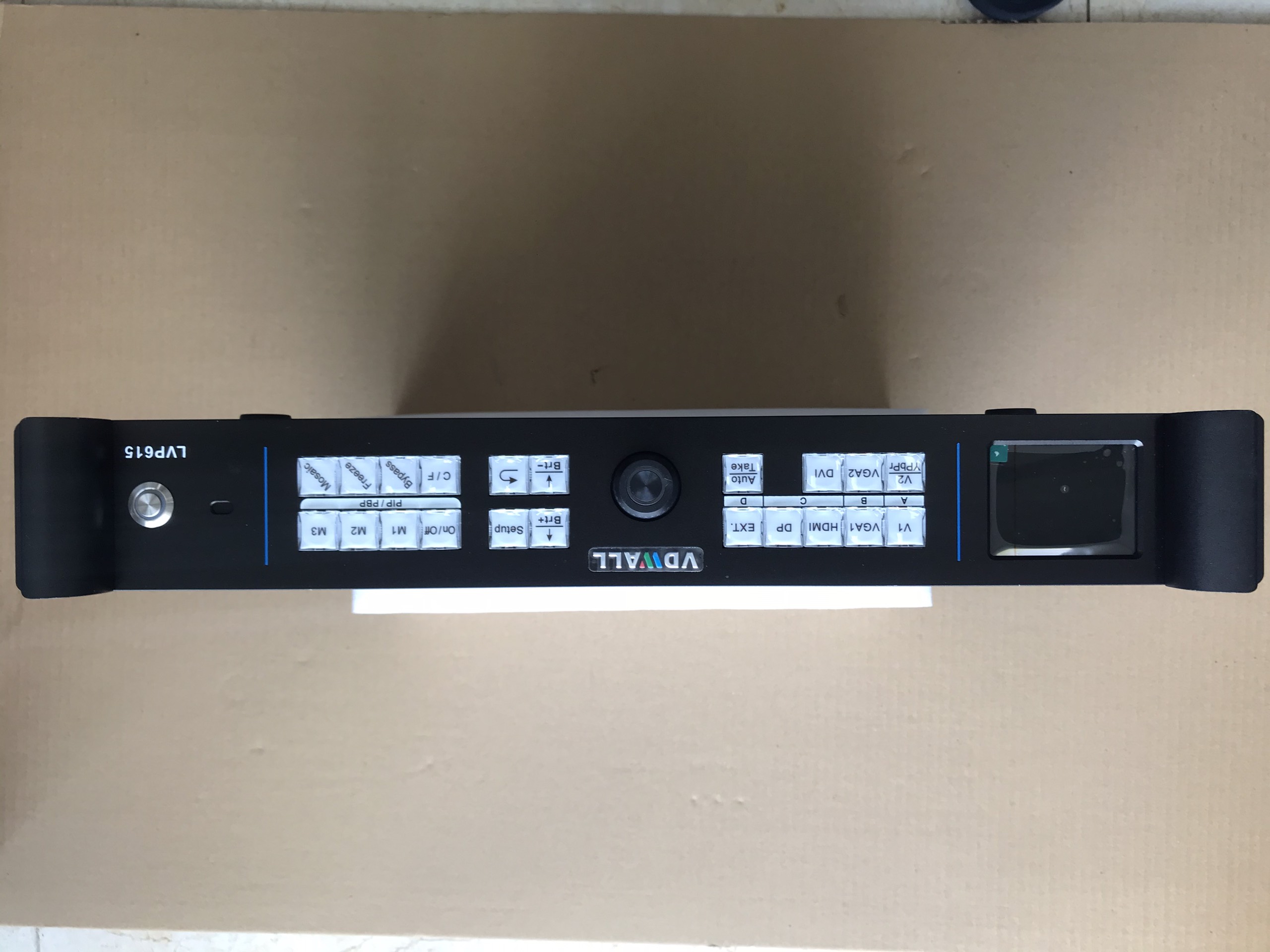 [HCM]Bộ xử lý video Processor  LED LVP 615